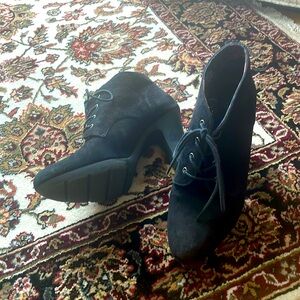 Suede leather upper laced high heel booty